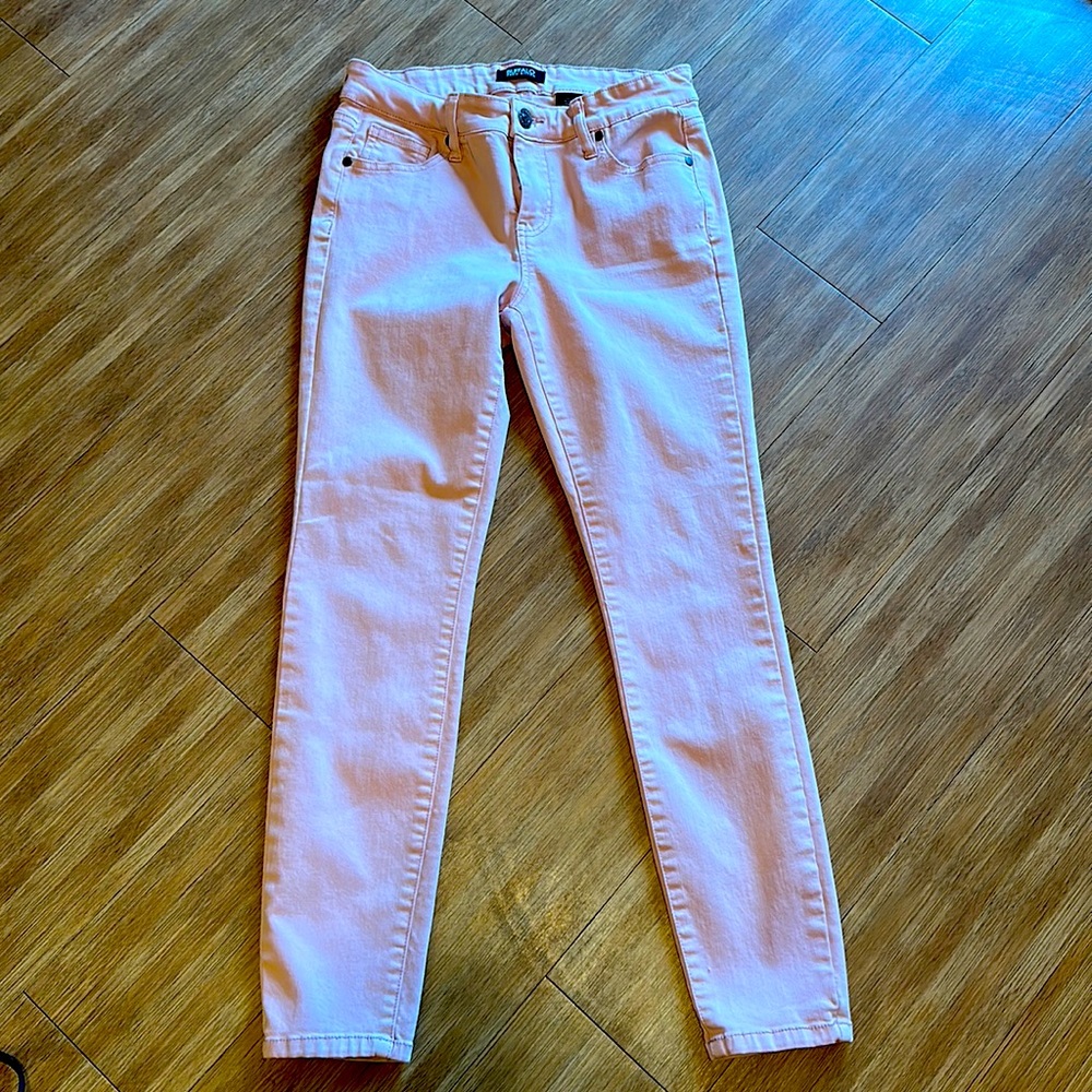 Women’s pink pants